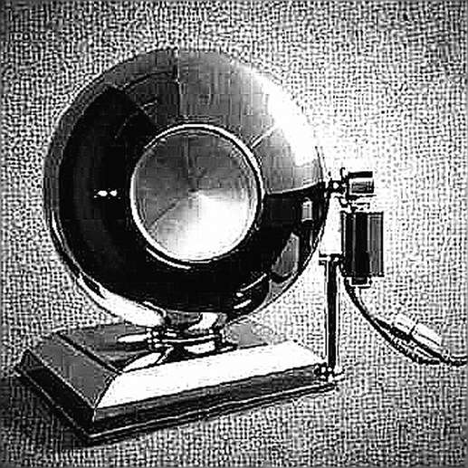 Bong bóng phân tích rỗng: Khi thị trường bị đánh lừa bởi khung sườn không có xương Bong bóng phân tích rỗng: Khi thị trường bị đánh lừa bởi khung sườn không có xương